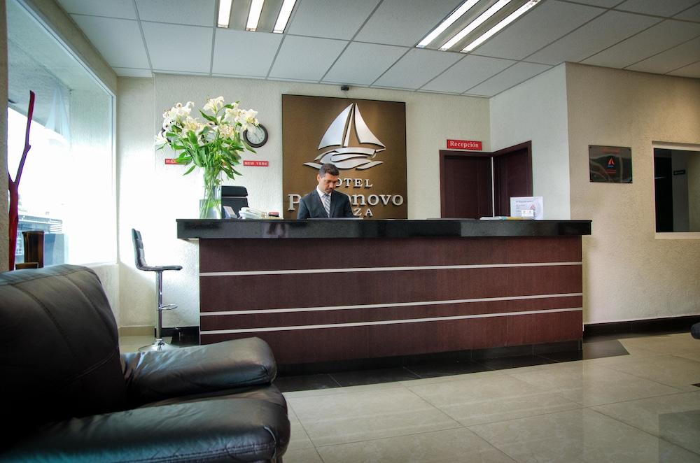 Hotel Portonovo Plaza Centro Γκουανταλαχάρα Εξωτερικό φωτογραφία